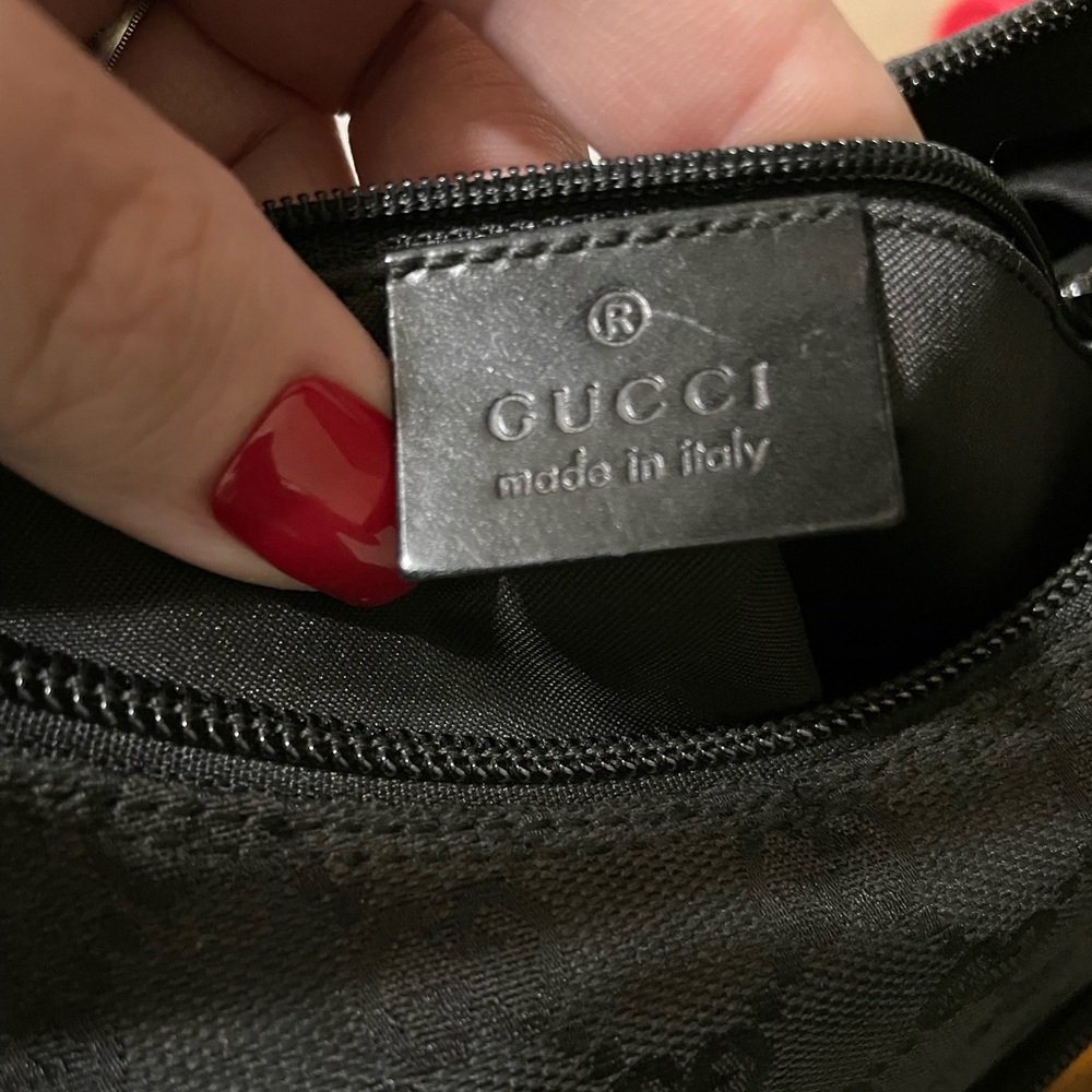 Gucci GG Canvas Black Shoulder Bag
Great pre owned condition - Picture 10 of 13